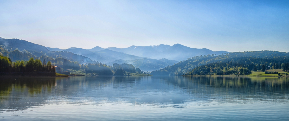 湖泊山水风景3440x1440壁纸