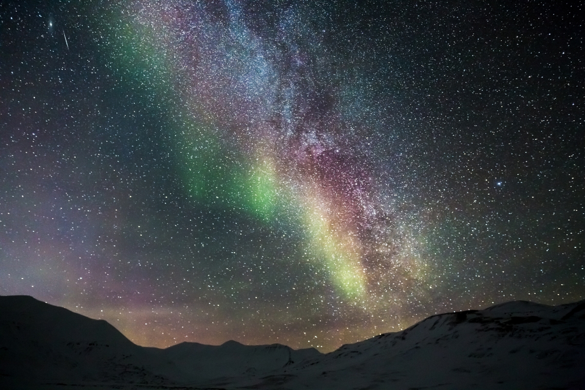 北半球极光 星星 星空风景4K壁纸