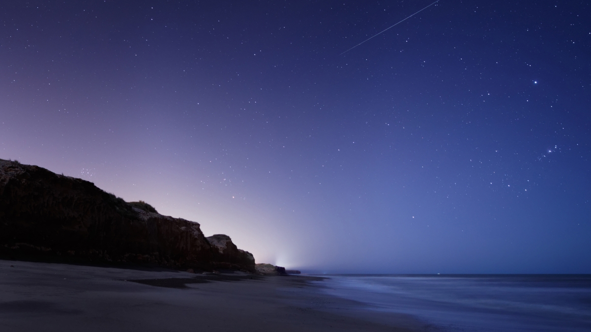 星星 星空 猎户座 怪石 海洋 4K风景壁纸