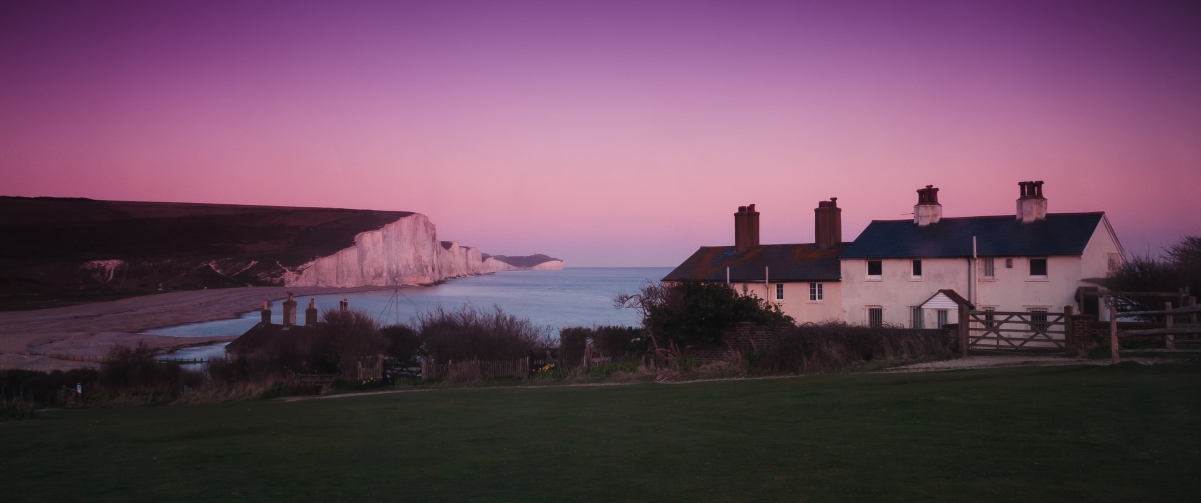 英国的七姐妹国家公园海边别墅小屋3440x1440壁纸