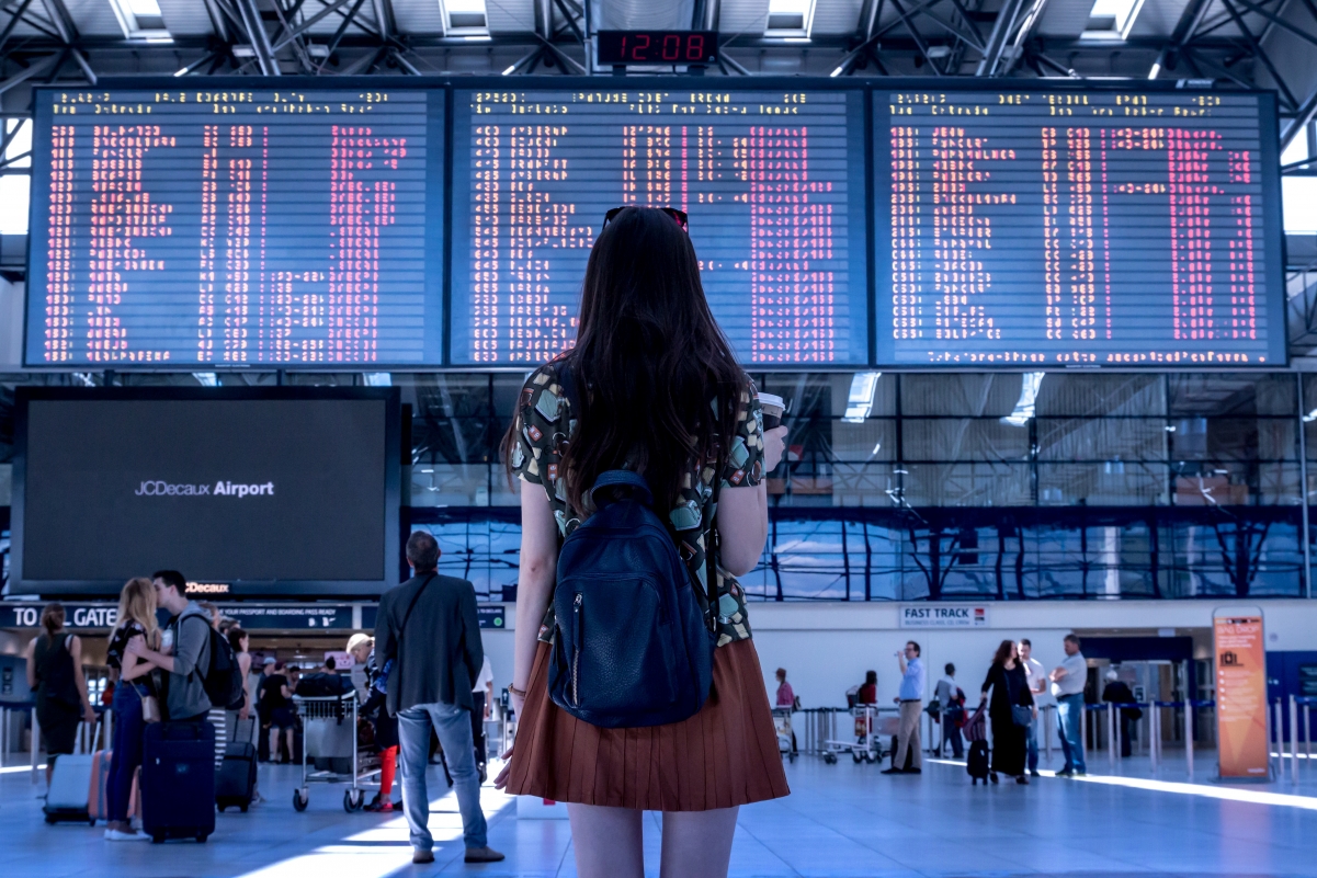 机场 运输 女子 女孩 旅游 旅行 飞行 人 交通 飞机 5k图片