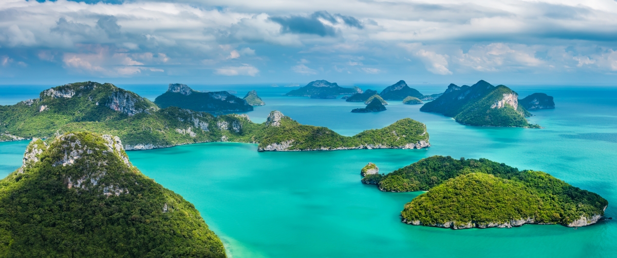 泰国安通国家海洋公园的热带岛屿群3440x1440风景壁纸