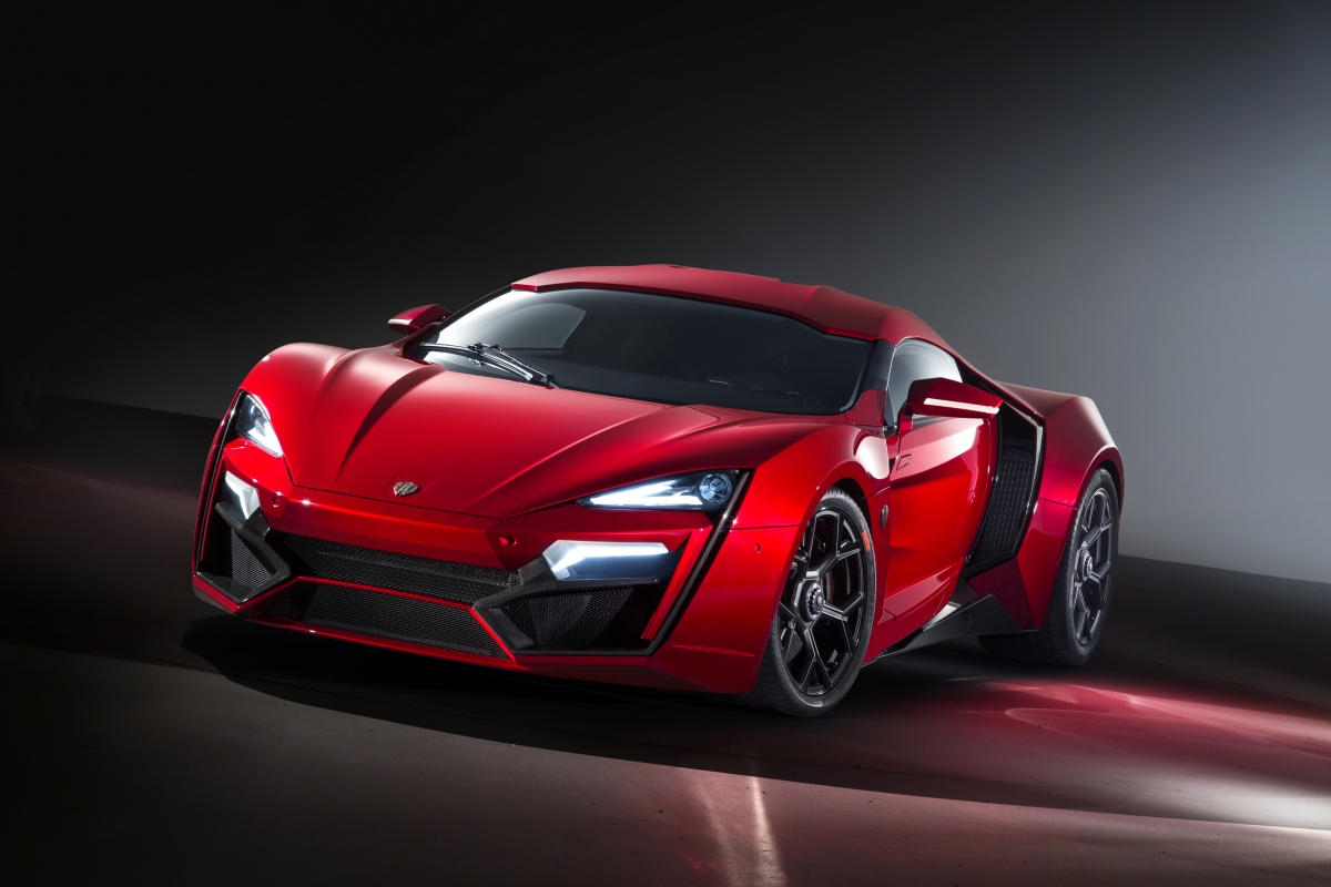 HyperSport Lykan 红色超级跑车4K壁纸