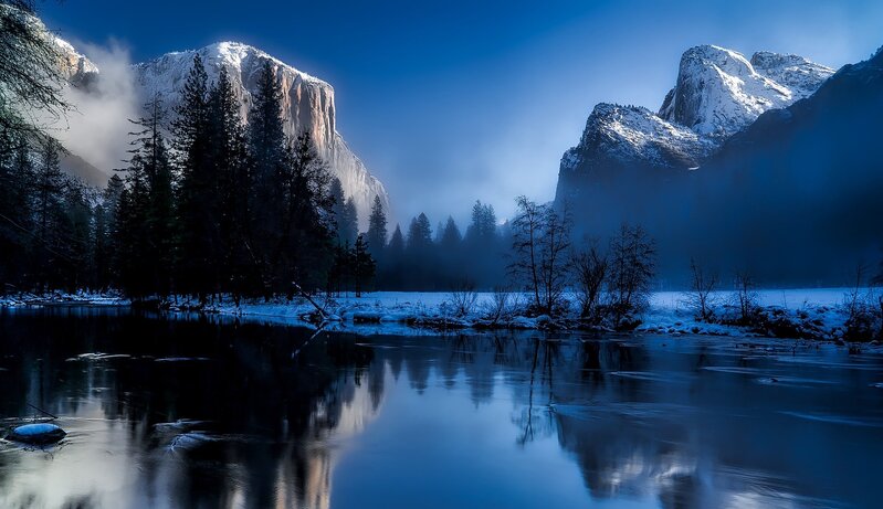 绝美的山湖景