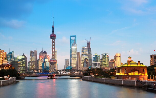 上海浦东东方明珠塔