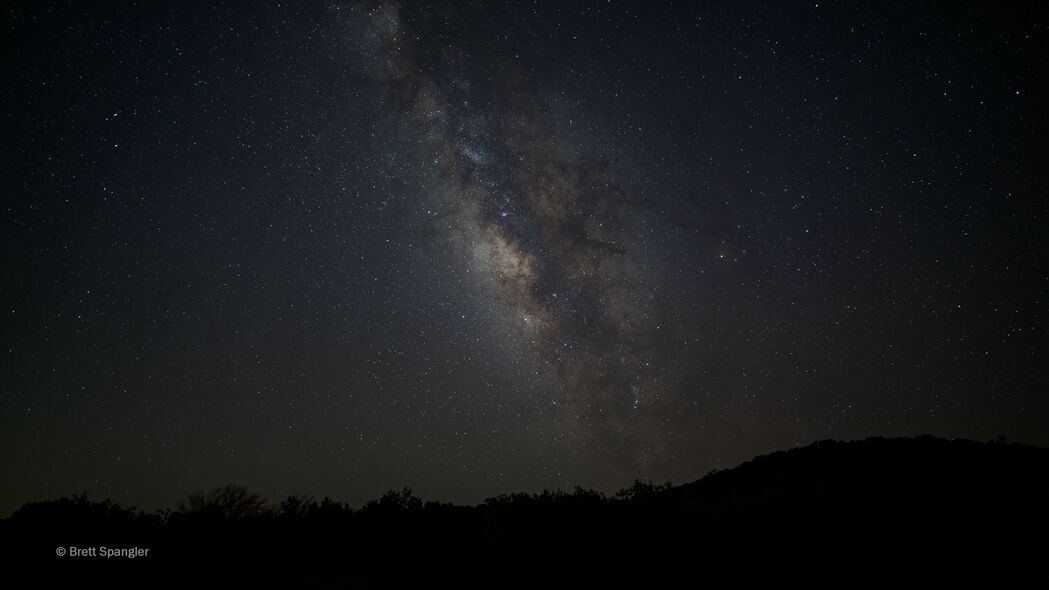 3840x2160 银河 太空 星空 夜间壁纸 背景4k uhd 16:9