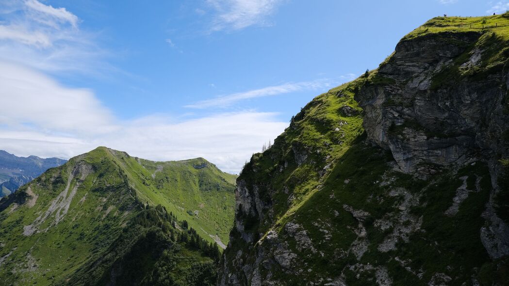 3840x2160 山脉 岩石 苔藓 天空 自然壁纸 背景4k uhd 16:9