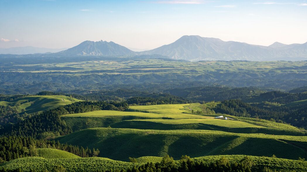 3840x2160 丘陵 草地 山脉 树木 风景壁纸 背景4k uhd 16:9