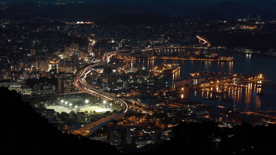 3840x2160 道路 建筑物 灯光 夜晚 辉光 城市壁纸 背景4k uhd 16:9