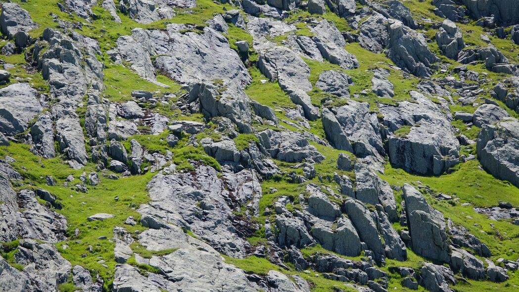 3840x2160 斜坡 石头 草 浮雕壁纸 背景4k uhd 16:9