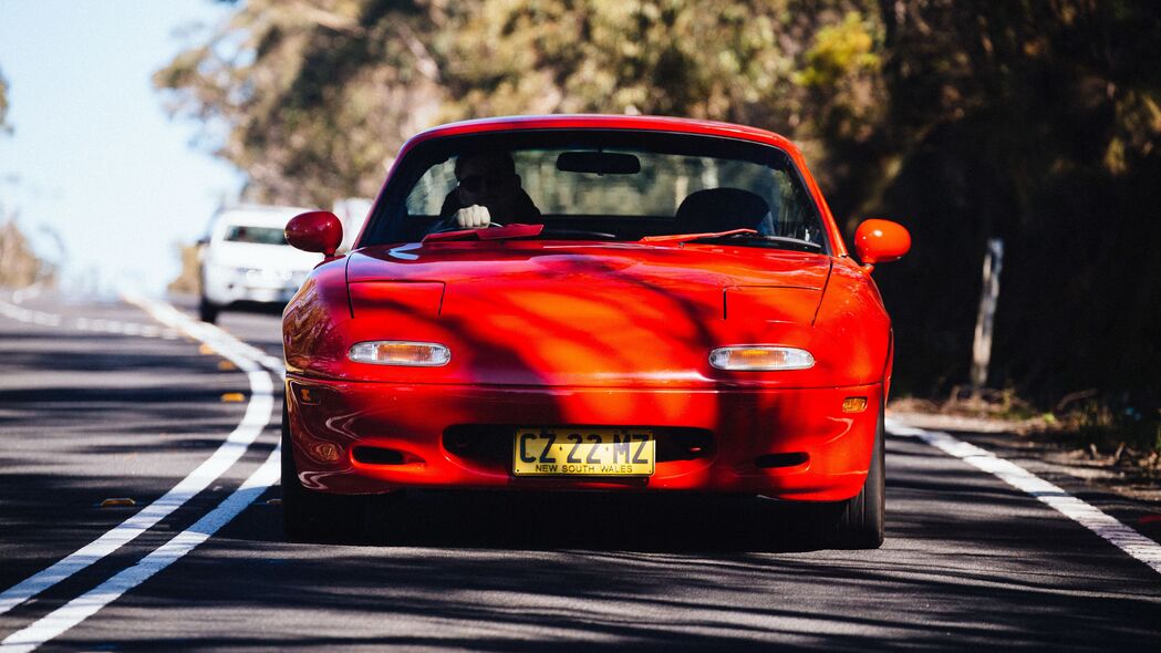 3840x2160  mazda rx-7 mazda 汽车 红色 正面壁纸 背景4k uhd 16:9