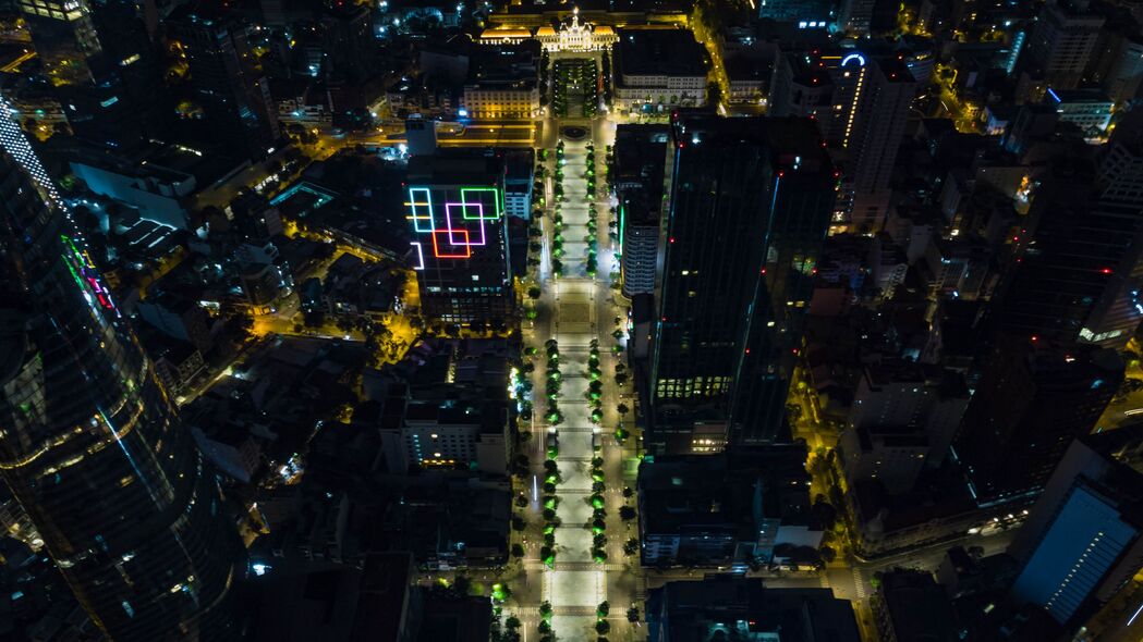 3840x2160 城市 建筑物 道路 灯光 鸟瞰图 夜晚 深色 4k壁纸 uhd 16:9