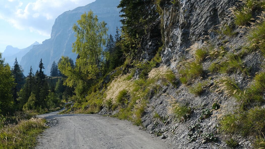 3840x2160 山脉 道路 树木 风景 4k壁纸 uhd 16:9