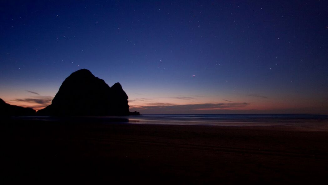 3840x2160 岩石 海滩 夜晚 大海 深色 4k壁纸 uhd 16:9