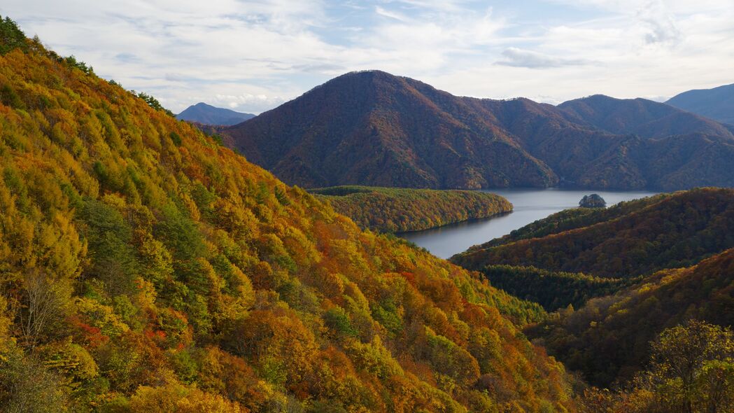 3840x2160 河流 山脉 森林 树木 秋天 风景 4k壁纸 uhd 16:9