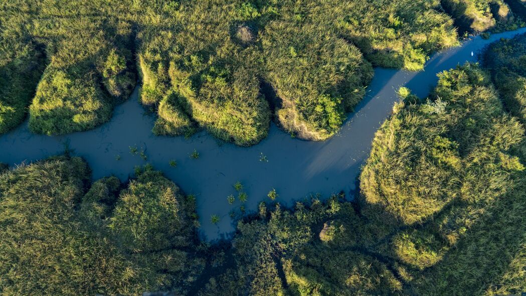 3840x2160 河 鸟瞰图 草 水 4k壁纸 uhd 16:9