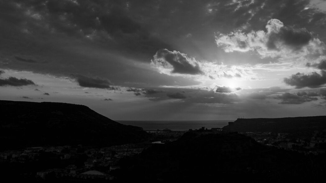 3840x2160 日落 山脉 bw 风景 4k壁纸 uhd 16:9