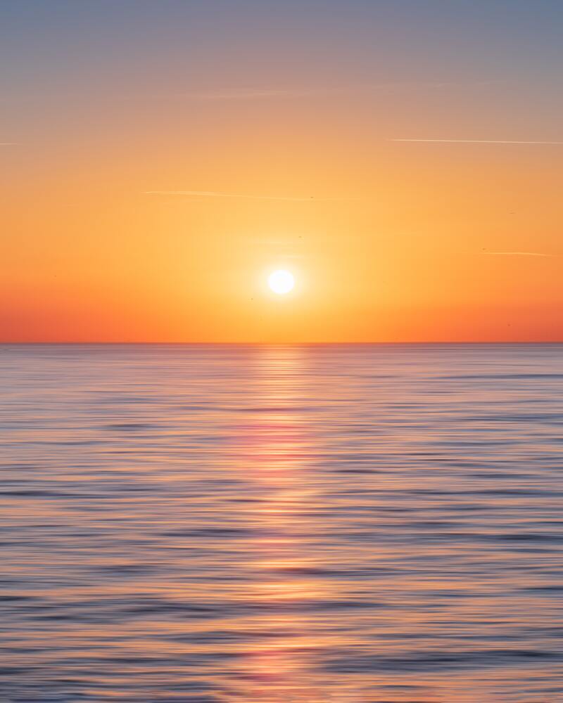 唯美海上夕阳日落