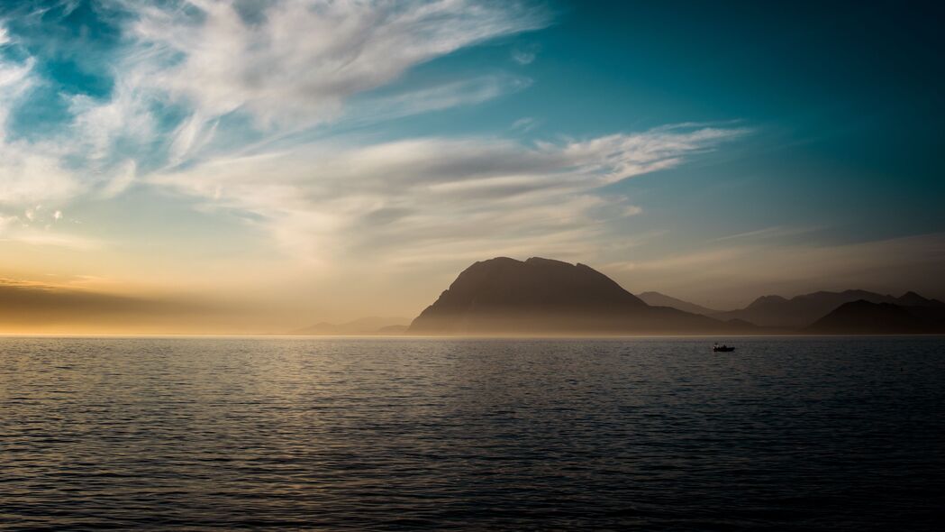 3840x2160 大海 山脉 地平线 晚 4k壁纸 uhd 16:9