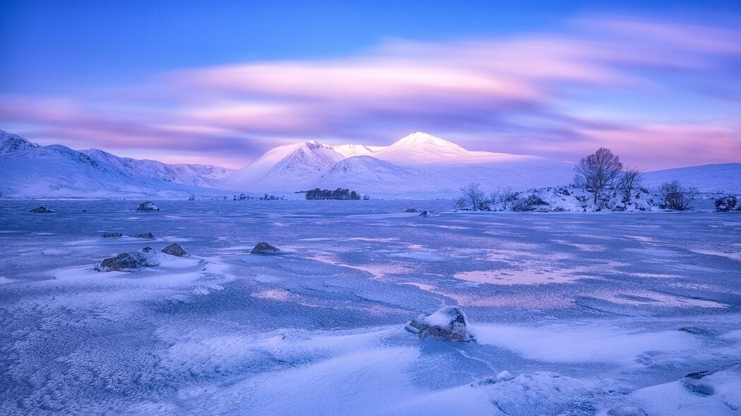 3840x2160 山脉 冬天 天空 粉红色 雪 蓝色 洛蒙湖 兰诺赫沼泽 苏格兰 4k壁纸 uhd 16:9