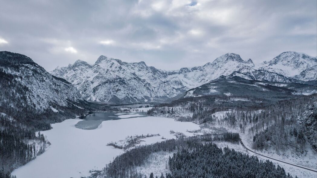 3840x2160 阿布西 奥地利 山脉 冬天 雪 湖泊 4k壁纸 uhd 16:9