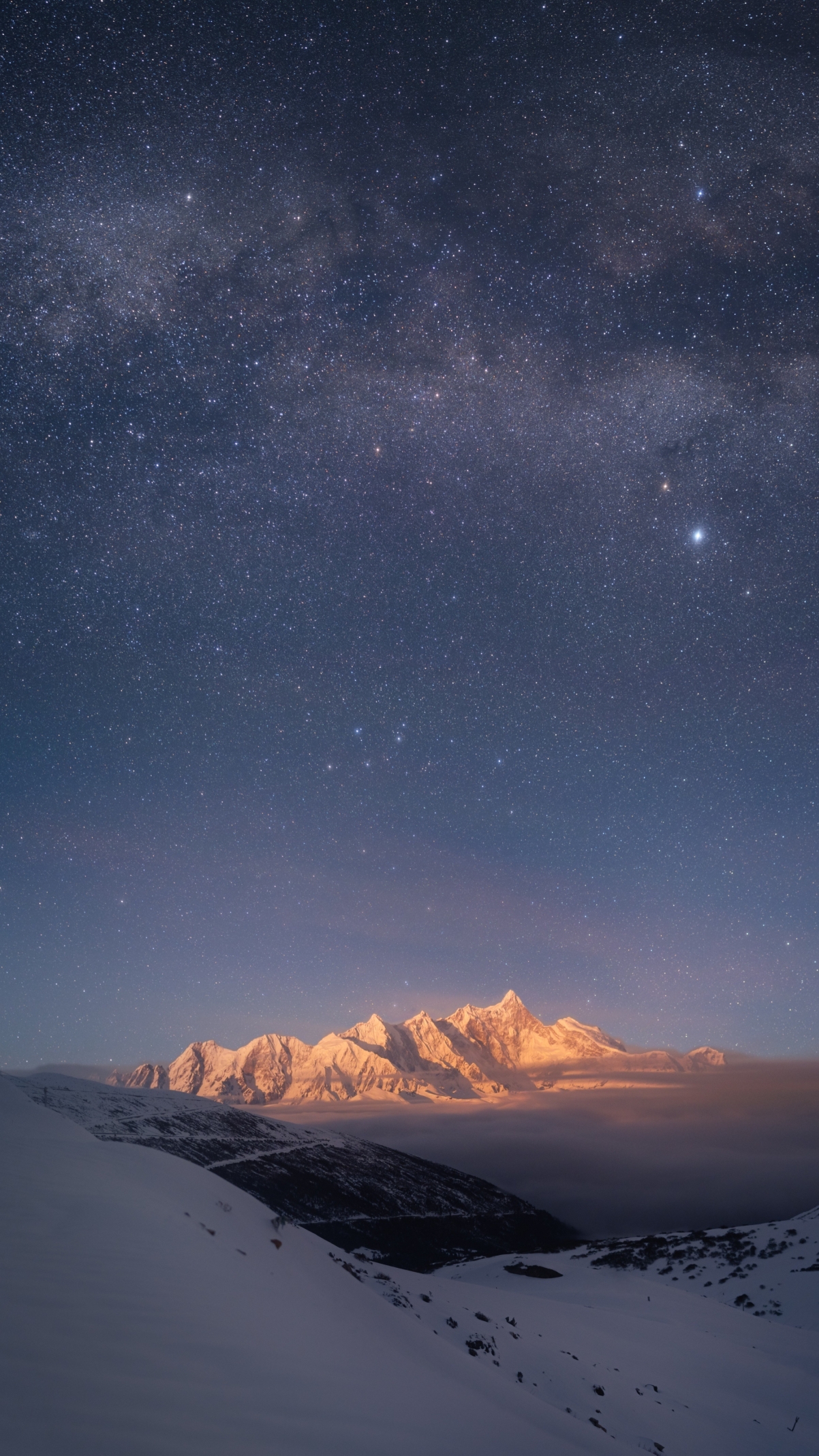 美丽好看雪山星空风景4k手机壁纸竖屏